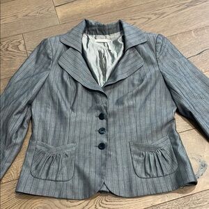 Classiques Entier Gray Pinstripe Blazer with Structured Shoulders Size 14